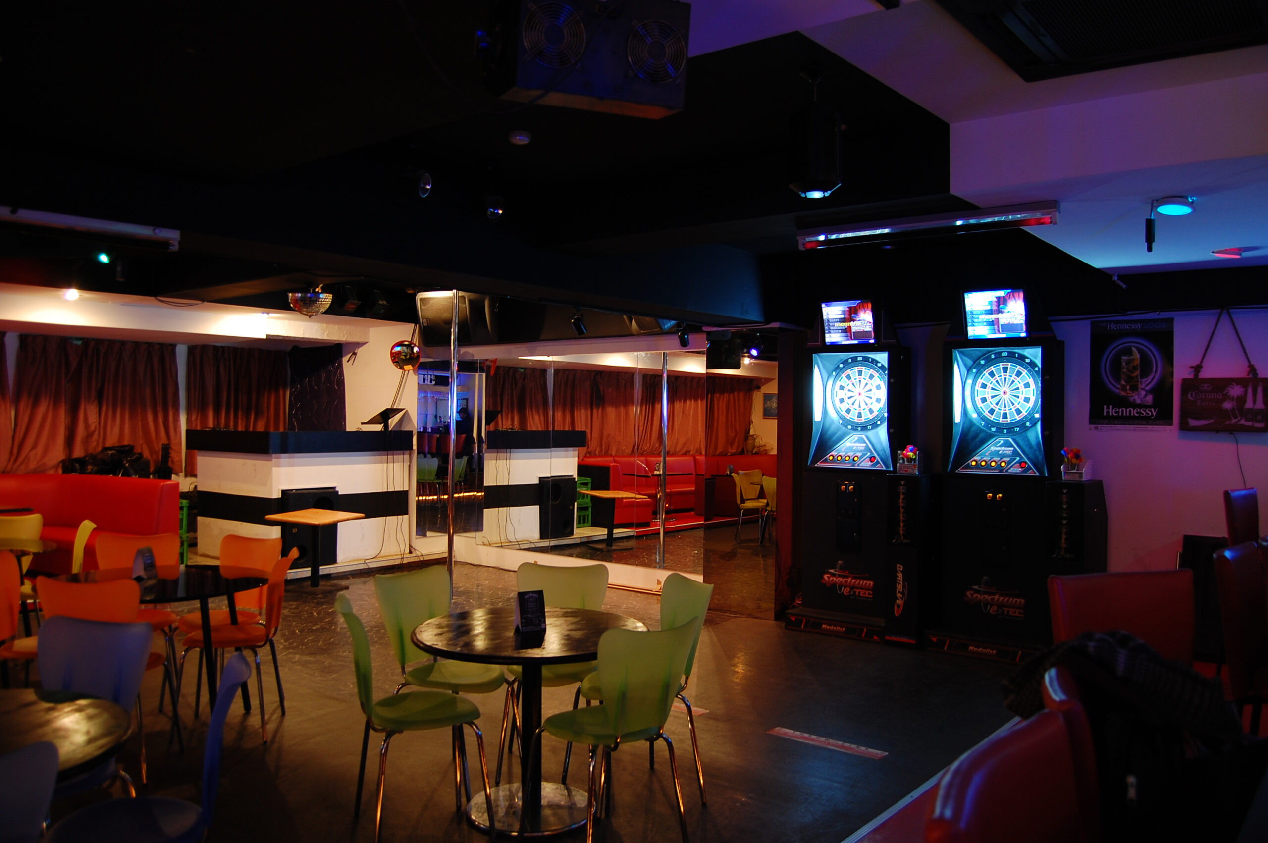 ダーツバー開業ガイド│ダーツバーをはじめる前に読むべきエントリー ツナグ行政書士事務所